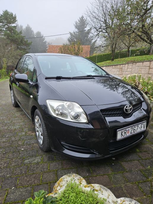 Toyota Auris 1,4 D4-D