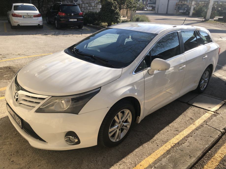 Toyota Avensis Wagon 1,8 NIJE UVOZ