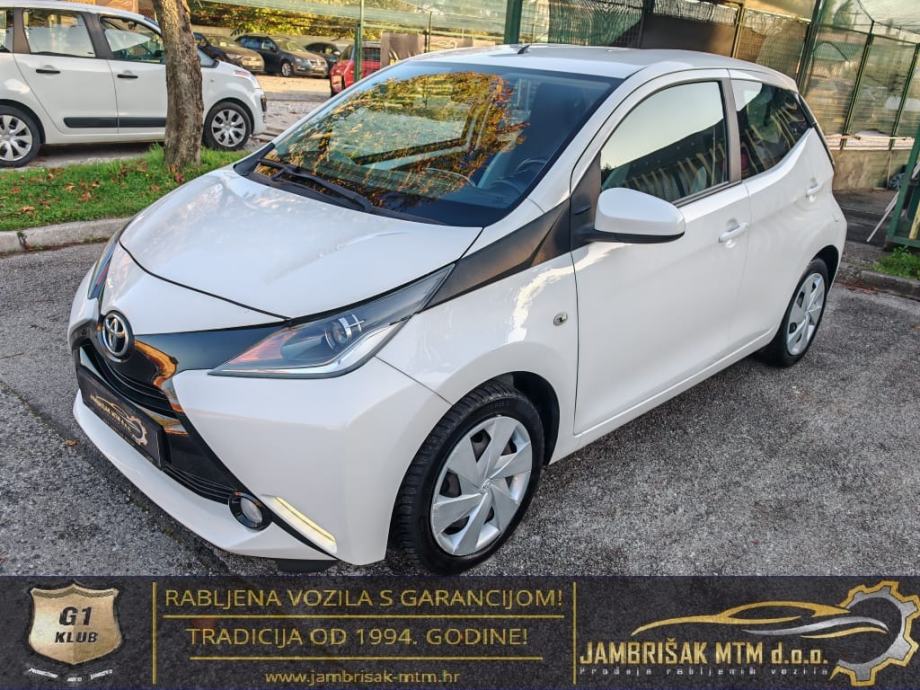 ⭐Toyota Aygo 1,0 VVT-i X-PLAY ◽KAMERA◽TEMPOMAT◽TOUCH◽ JAMSTVO 36mj✔️⭐