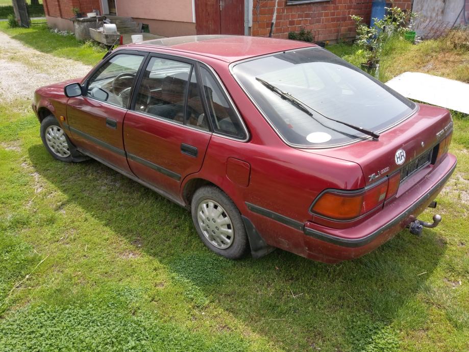 Toyota carina 1600 st