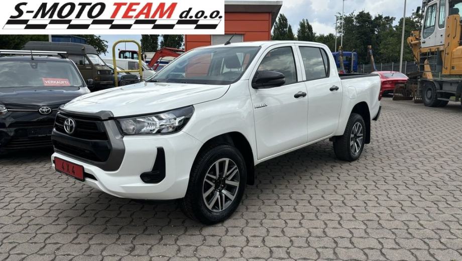 Toyota Hilux Double Cab 4x4 Klima°AHK, 2021 god.