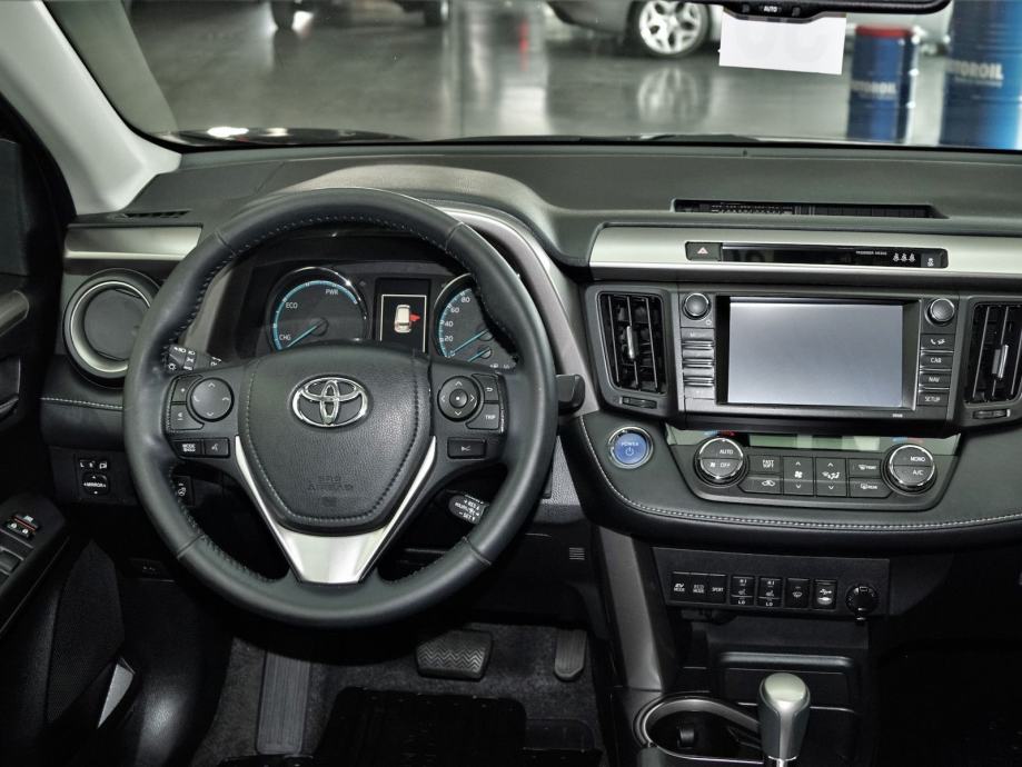 Toyota RAV4 2 5 Automatik 2019 God