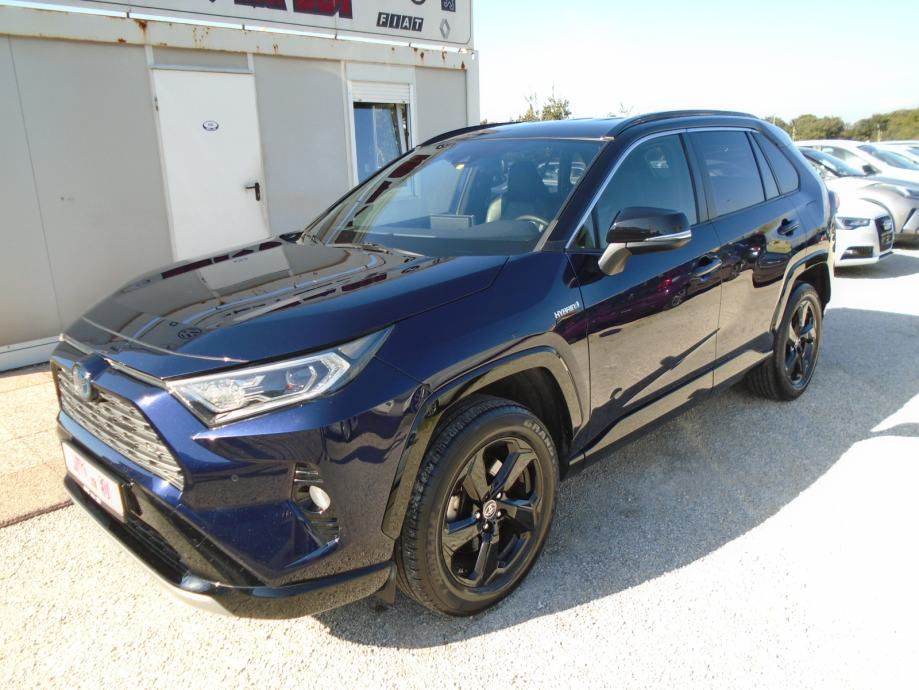 Toyota RAV4 2,5 automatik HYBRID