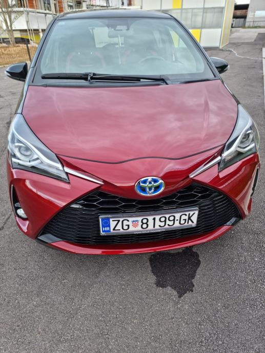 Toyota Yaris Hybrid 1,5 VVT-i