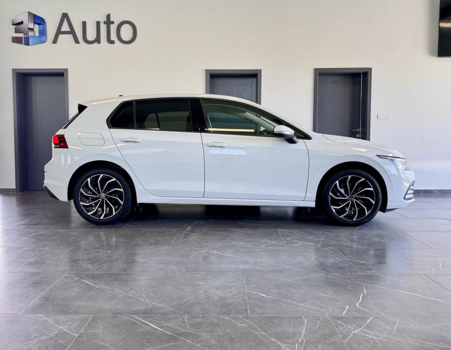 Volkswagen Golf 8 1.5 TSi LIFE  *Ambi*Alu17*AppleCarPlay*Jamstvo 12mj*