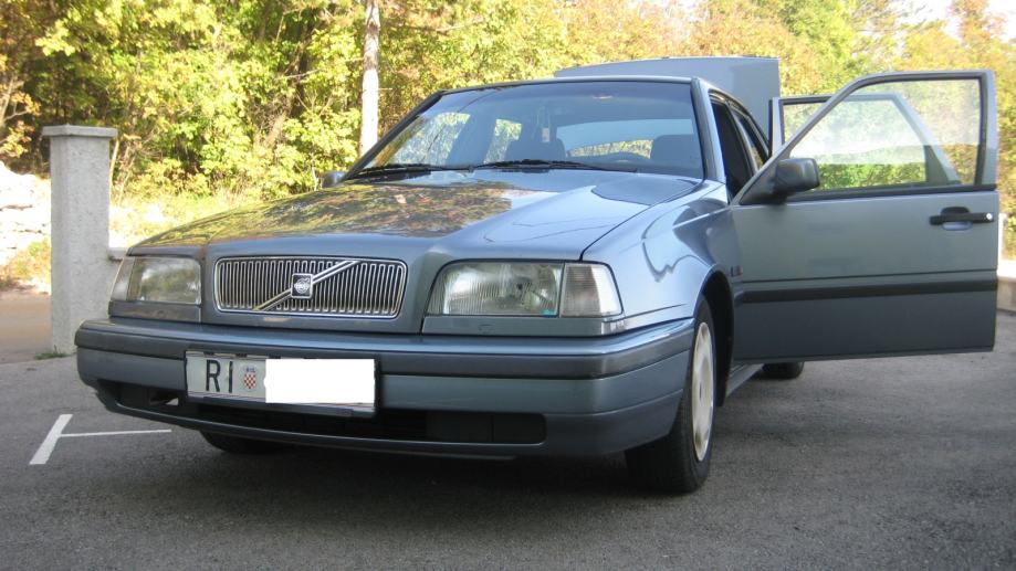 Volvo 460 1994