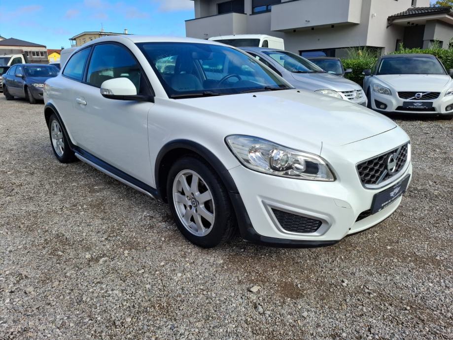 Volvo C30 1,6 D ++rata 57,00EUR/mj. KLIMA / MOG. KUPNJE KARTICAMA++