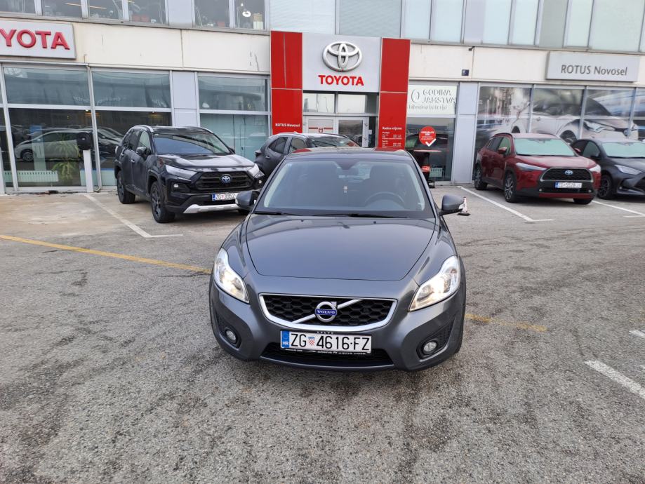 Volvo C30 1.6 D2(rezervirano)