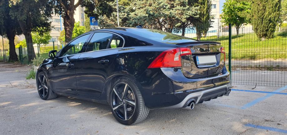 Volvo S60 D4 R-Design