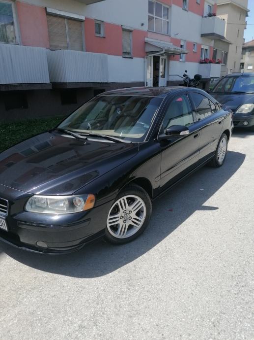 Volvo S60 D5