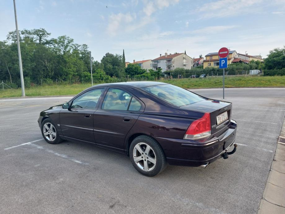 Volvo S60 D5