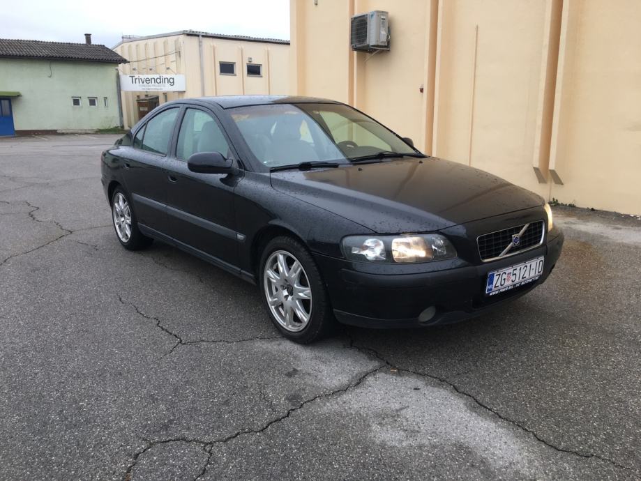 Volvo S60 D5