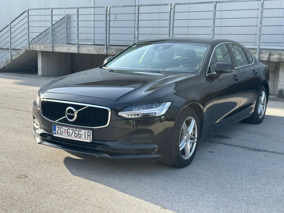 Volvo S90 D4 MOMENTUM AUTOMATIK ✅MOGUĆNOST LEASINGA✅ U PDV-U