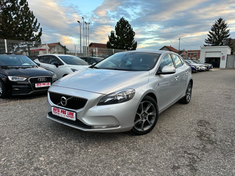 Volvo V40 D2 2.0d **OCEAN RACE** U SUSTAVU PDV-a, VELIKI SERVIS!!