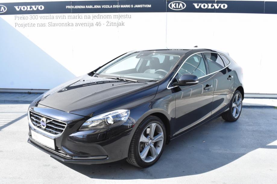 Volvo V40 D3,KAMERA,NAVI,BIXENON,SENZORI, 2 GODINE GARANCIJE