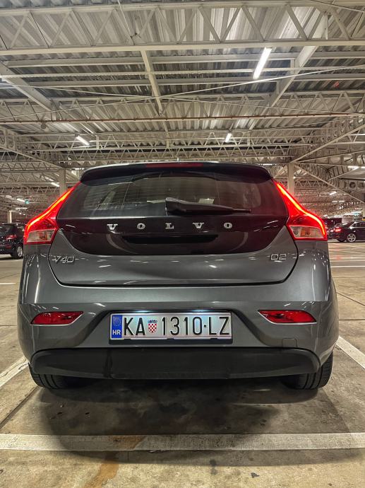 Volvo V40 V40 D2