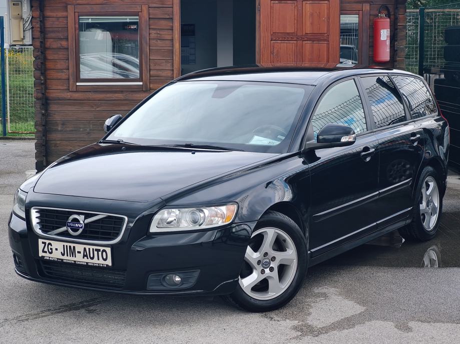 Volvo V50 1.6 DRIVe 115ks Sumum, Alu, Navi, Kartice