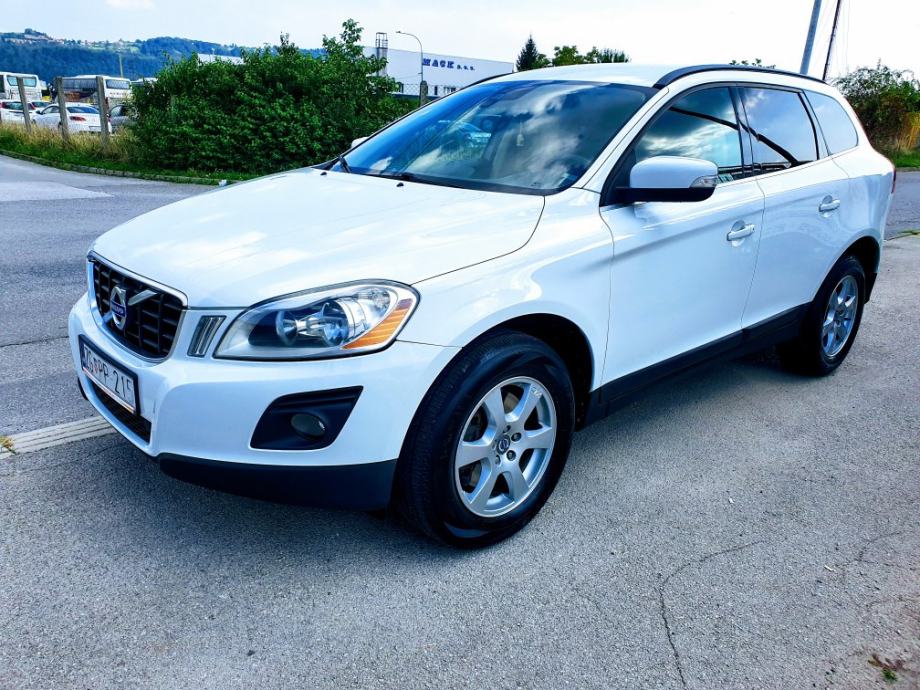 Volvo XC60 D5 AWD 4x4 6 brzina