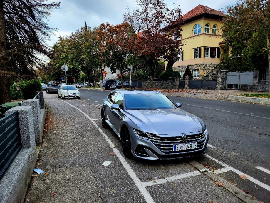 VW Arteon Shooting Break R-line 4M