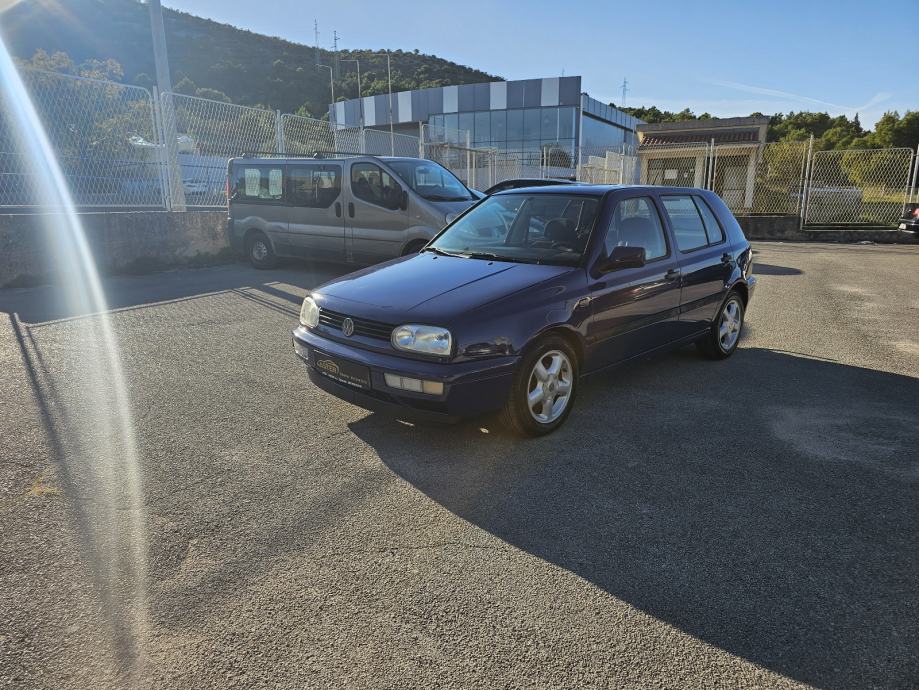 VW Golf 3  1.9TDI  TOP STANJE