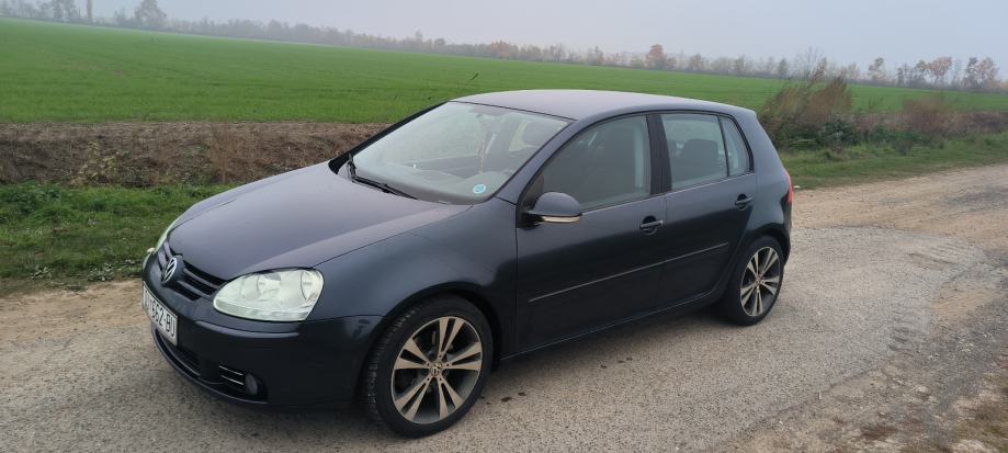 VW Golf 5 2,0 TDI SPORTLINE