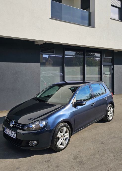 VW Golf 6 2,0 TDI, reg do 10/25, servisna, dva seta felgi ljeto/zima