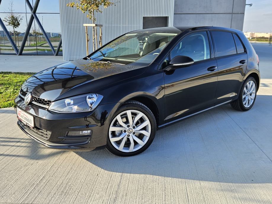 VW Golf 7 1,6 TDI - ALU, TEMPOMAT, PARK. SENZORI