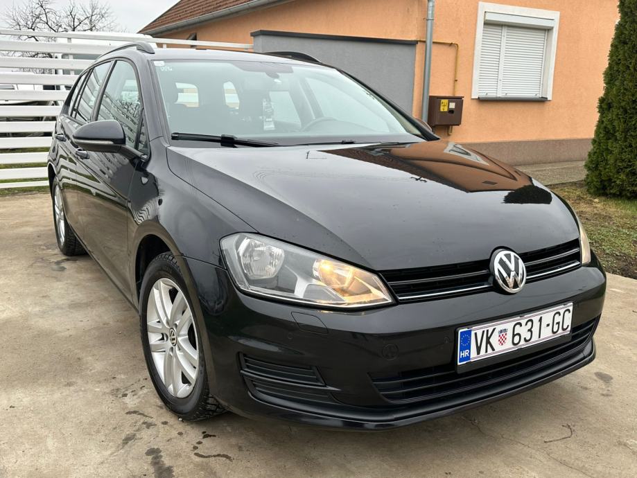 VW Golf 7 Variant 1,6 TDI - velika NAVI, mali servis, rega 11/25, kuka