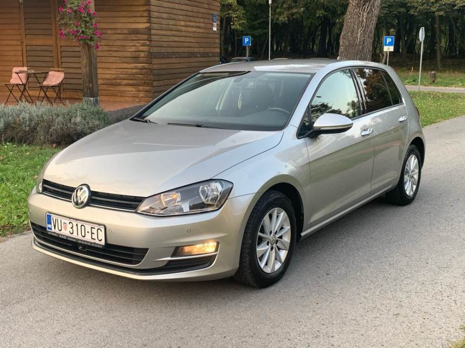 Golf 7  1.6 TDI •