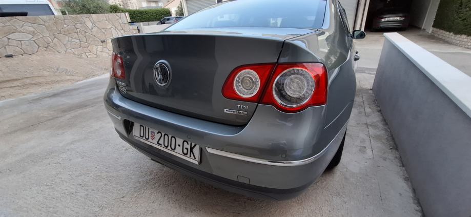 VW Passat 1,6 TDI Bluemotion  2010.