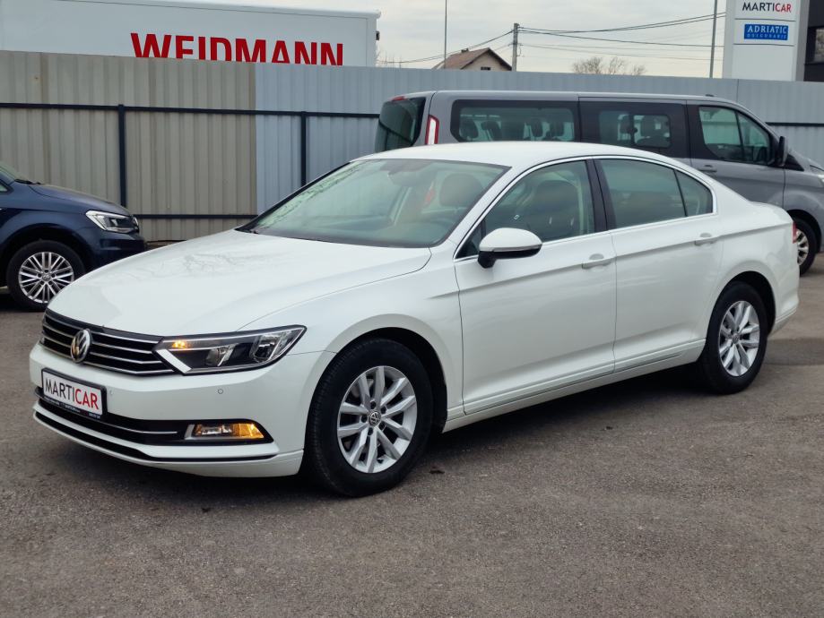 VW PASSAT 2,0 TDI DSG 110 KW 2018 GOD. HRVATSKO VOZILO U SUSTAVU PDV-A