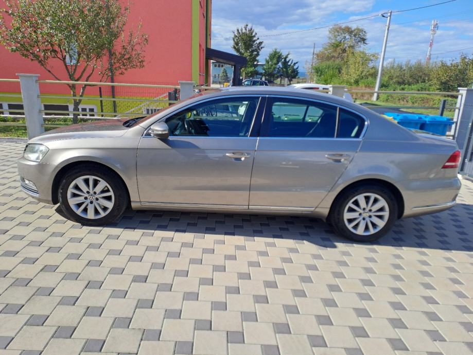 VW Passat 2,0 TDI Hr auto,ser.knjižica VW