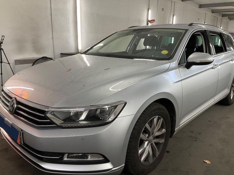 VW Passat Variant 2,0 TDI BMT DSG,COMFORTLINE,na ime kupca,Jamstvo!!!