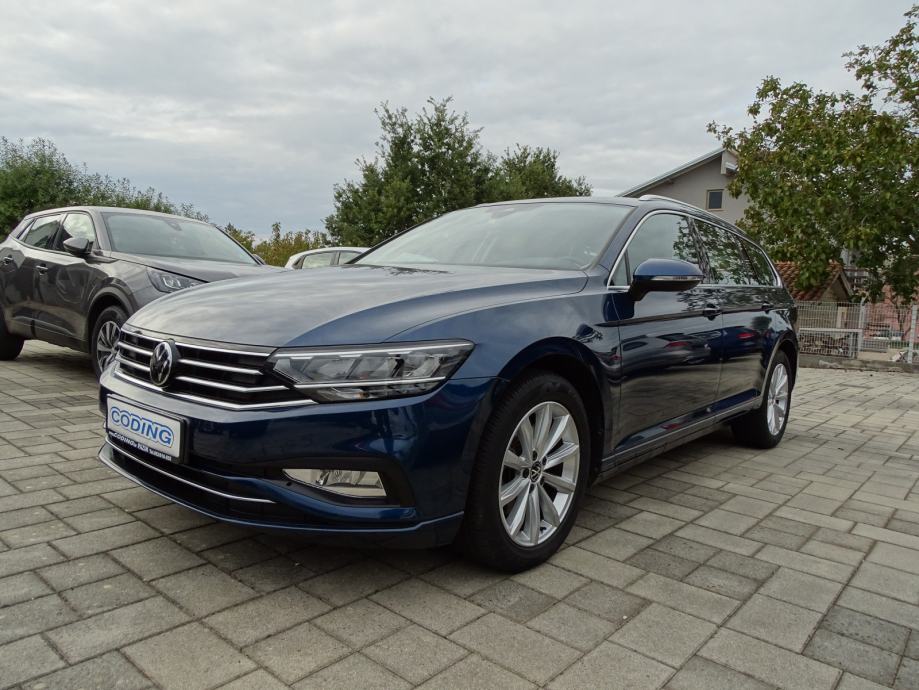 VW Passat Variant 2,0 TDI *Navigacija* Parking senzori*Posebna ponuda*