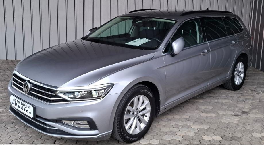 VW Passat Variant 2,0 TDI AUTOMATIK NAVI PDC KAMERA FULL LED GARANCIJA