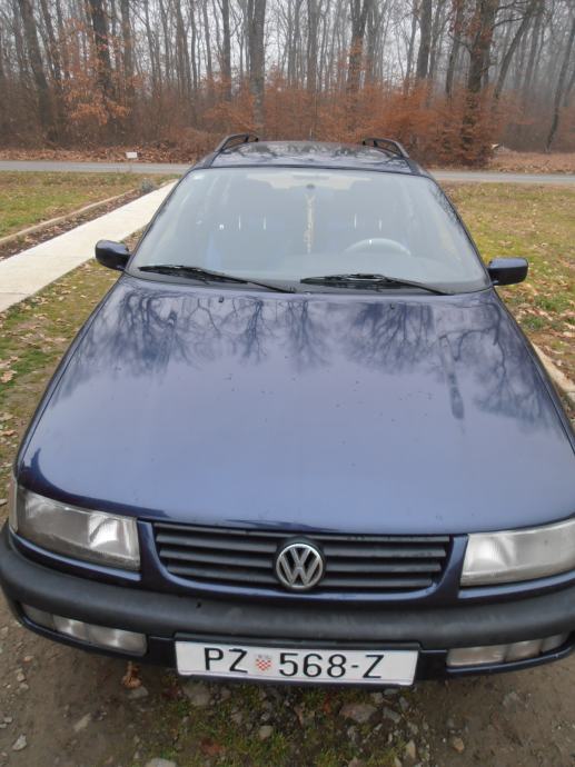 Эмблема passat gl