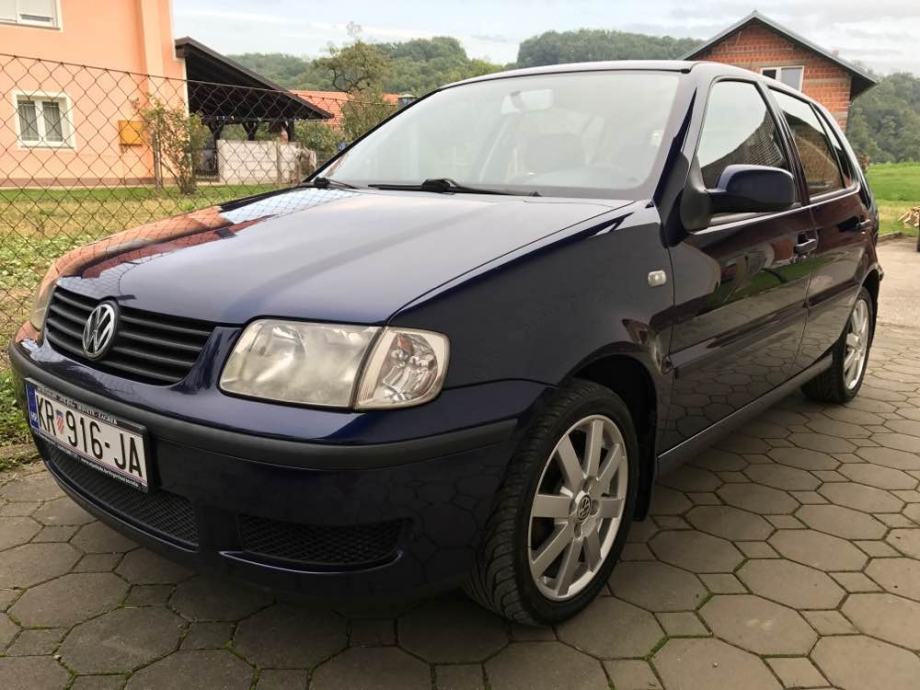 Volkswagen polo 2000г