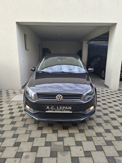 VW Polo 1,4 TDI,AUTOMATSKA KLIMA,SERVISNA,JAMSTVO,2015god.,USB,AUX....