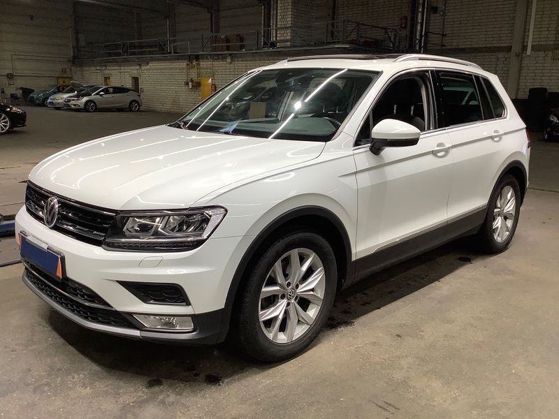 VW Tiguan 2,0 TDI—&gt;U DOLASKU