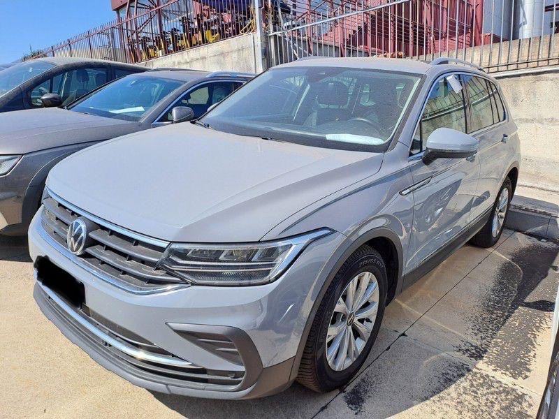 VW Tiguan 2,0 TDI •JAMSTVO 12 MJ.• VIRTUAL, REDIZAJN, LED, U PDV-u