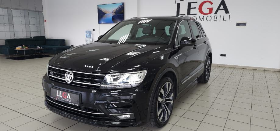 VW Tiguan 2,0 TDI 2xR LINE 4x4 DSG