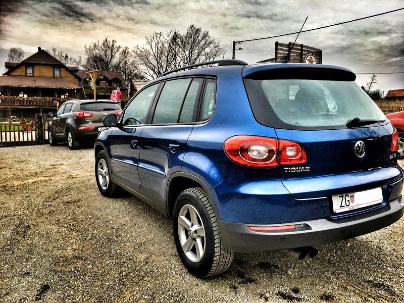 Track field tiguan