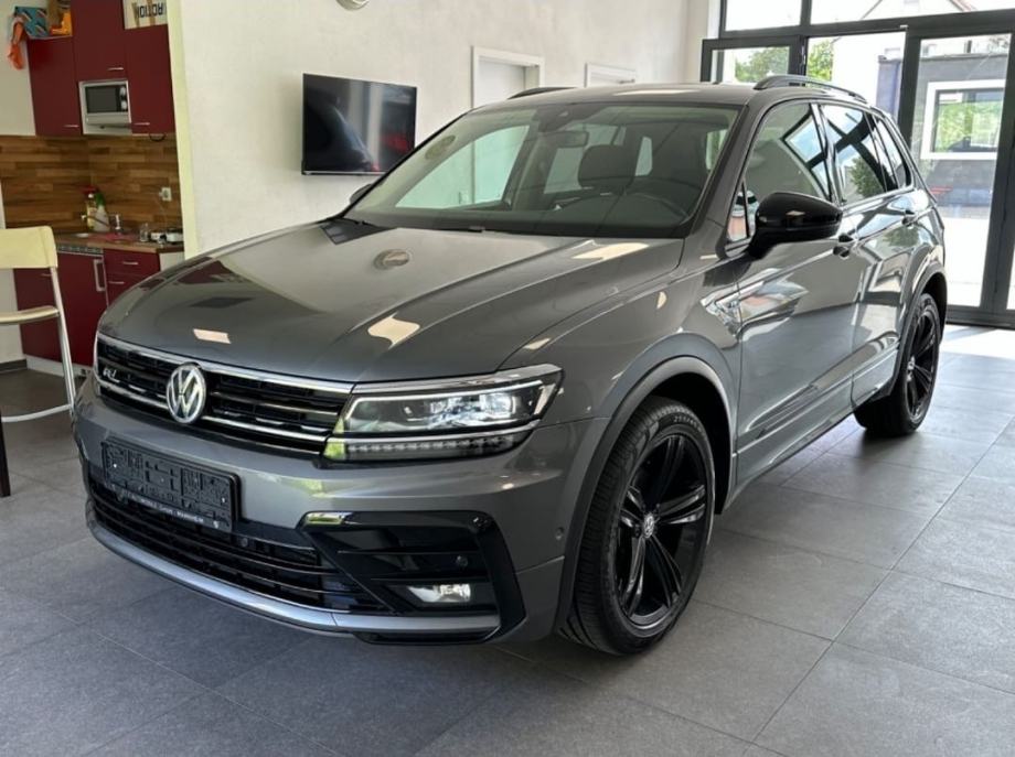 VW TIGUAN 2020 4MOTION R LINE BLACK EDITION