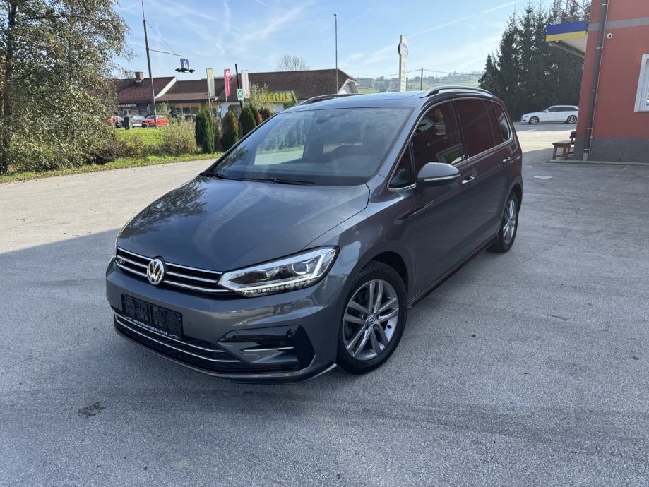 VW Touran 2,0 TDI R-LINE-DSG-PANO-NAVI-LED-ALU-2XPDC-KAMERA-7SJEDALA-