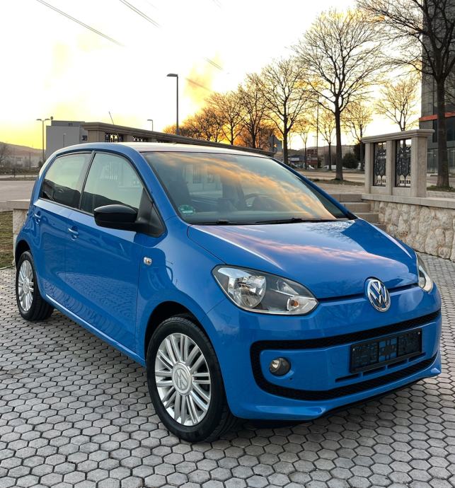 VW Up ! ~ CUP Up ! - NAVI , ALU , KLIMA - 95 TKM