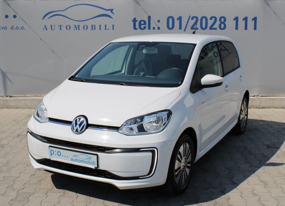 ➡️ Up! e-up! KLIMA ALU PDC Tempomat Bluetooth 5700km 2017. 9.600€+PDV