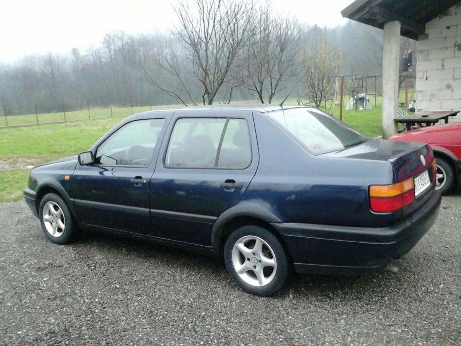 Volkswagen vento gl