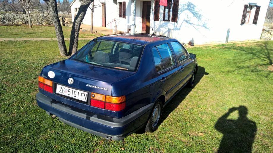 Volkswagen vento gl