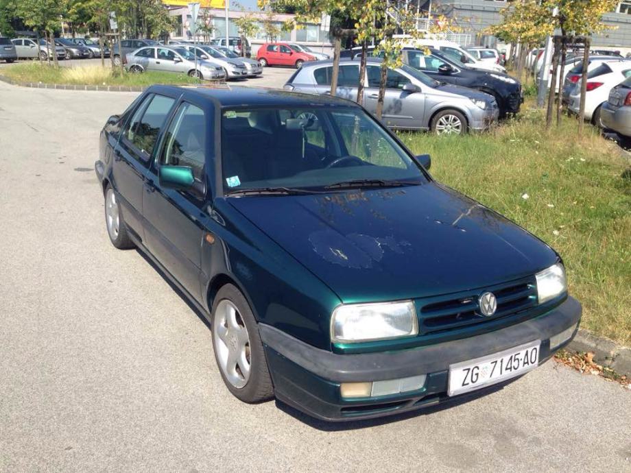 Volkswagen vento gl