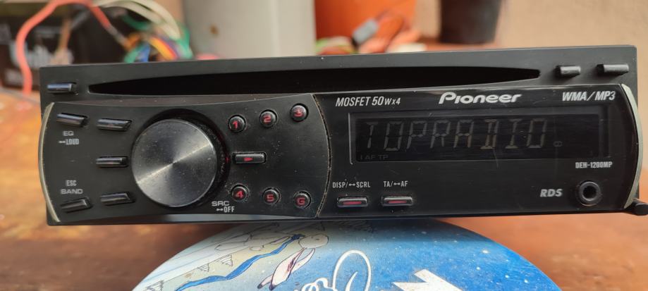 Auto radio CD MP3 AUX Pioneer DEH - 1200 MP odličan